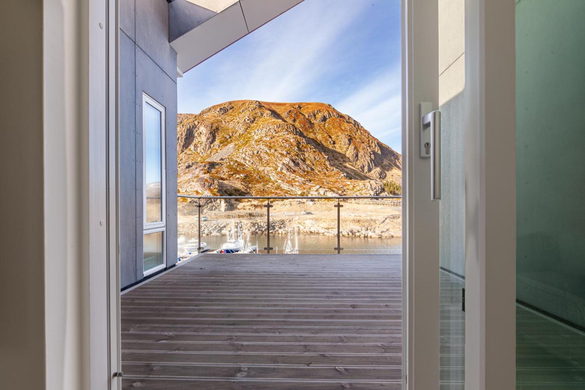 Gjermesoy Luxury Apartment Ballstad Kültér fotó